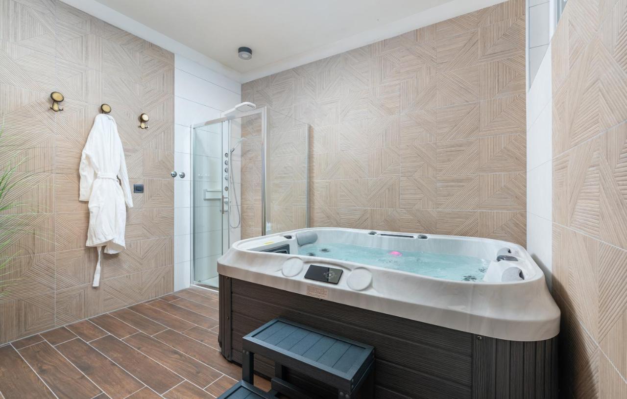 Hotel Dua Residence Poreč Zewnętrze zdjęcie